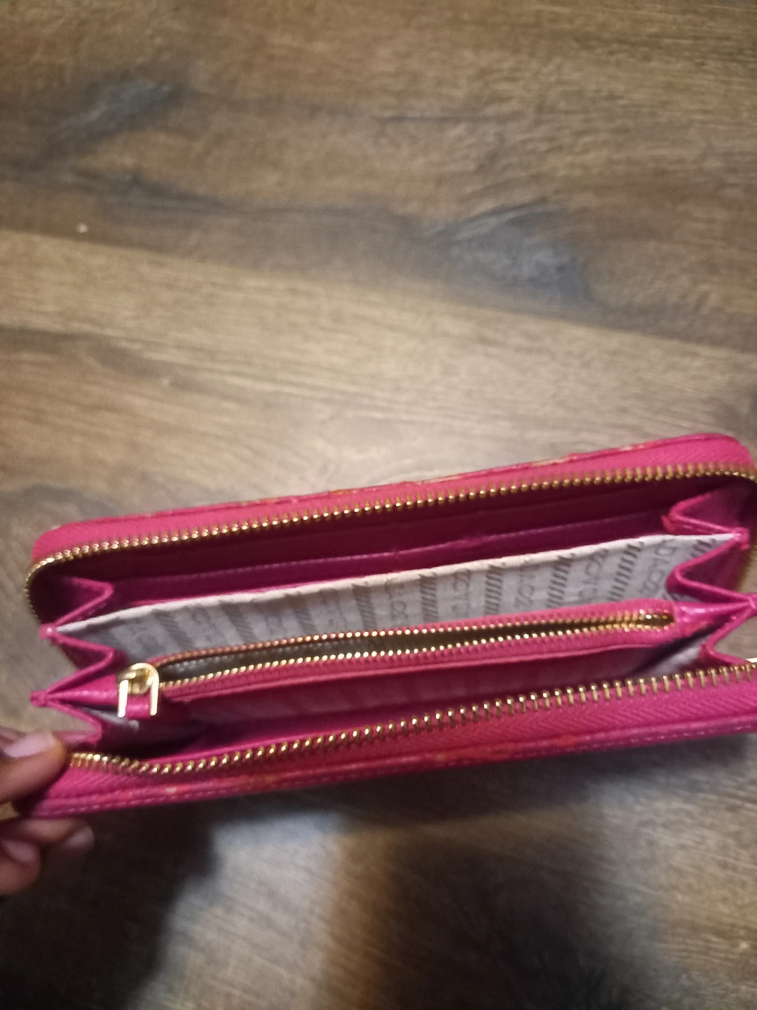 Prada Pink Leather Wallet - photo 2