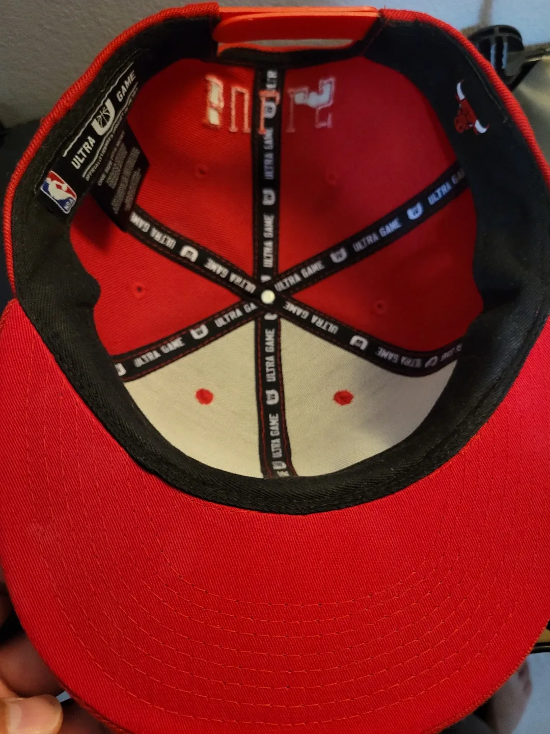 Chicago Bulls red snapback hat. Lightly used. image indicator(2)