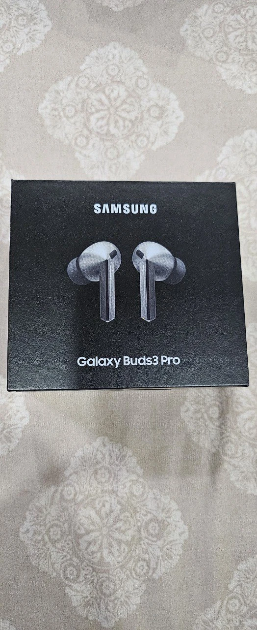 New Samsung Galaxy Buds3 Pro - SEALED