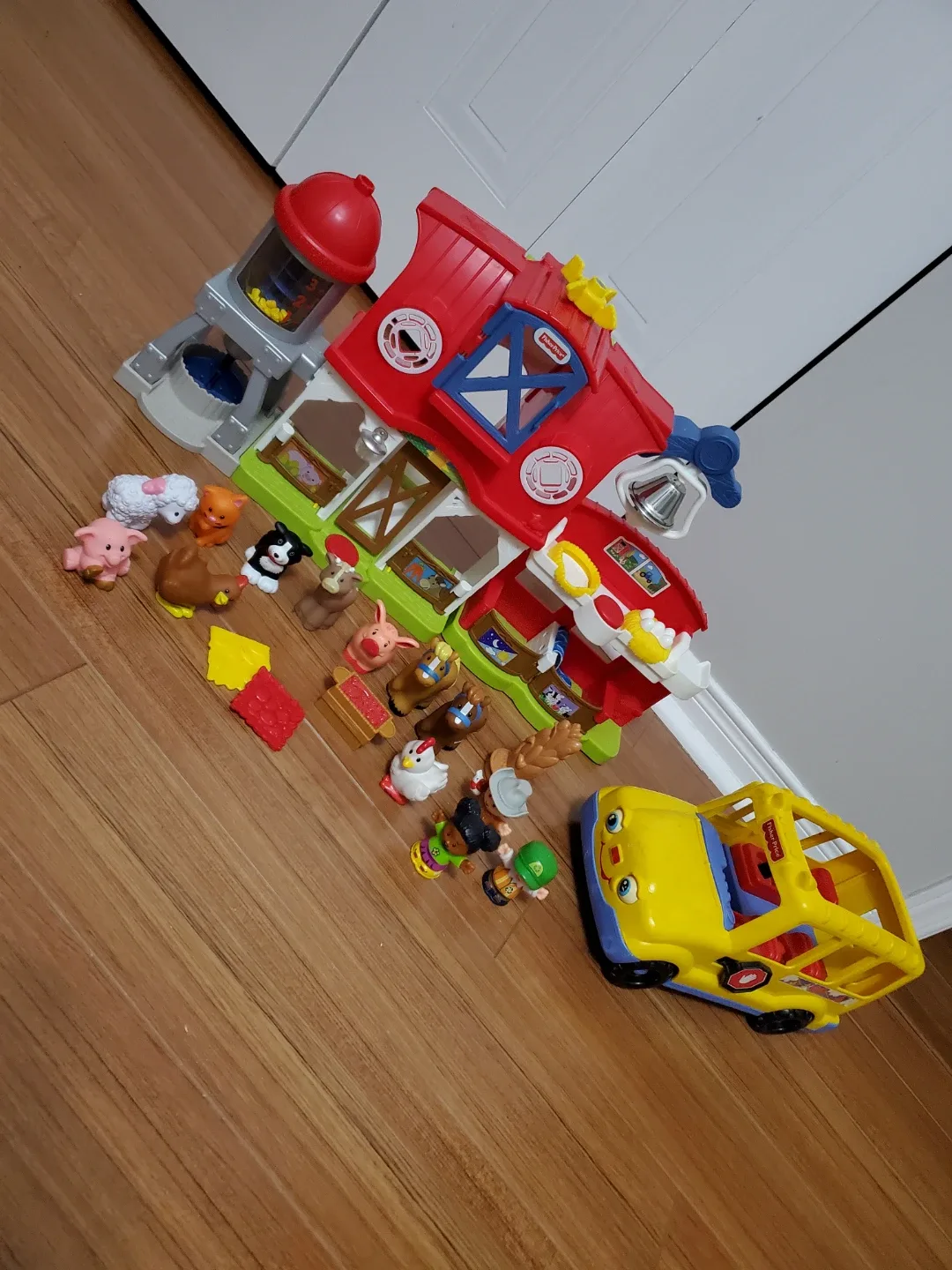 Fisher-Price Little People Farm Set & School Bus#cleanout
