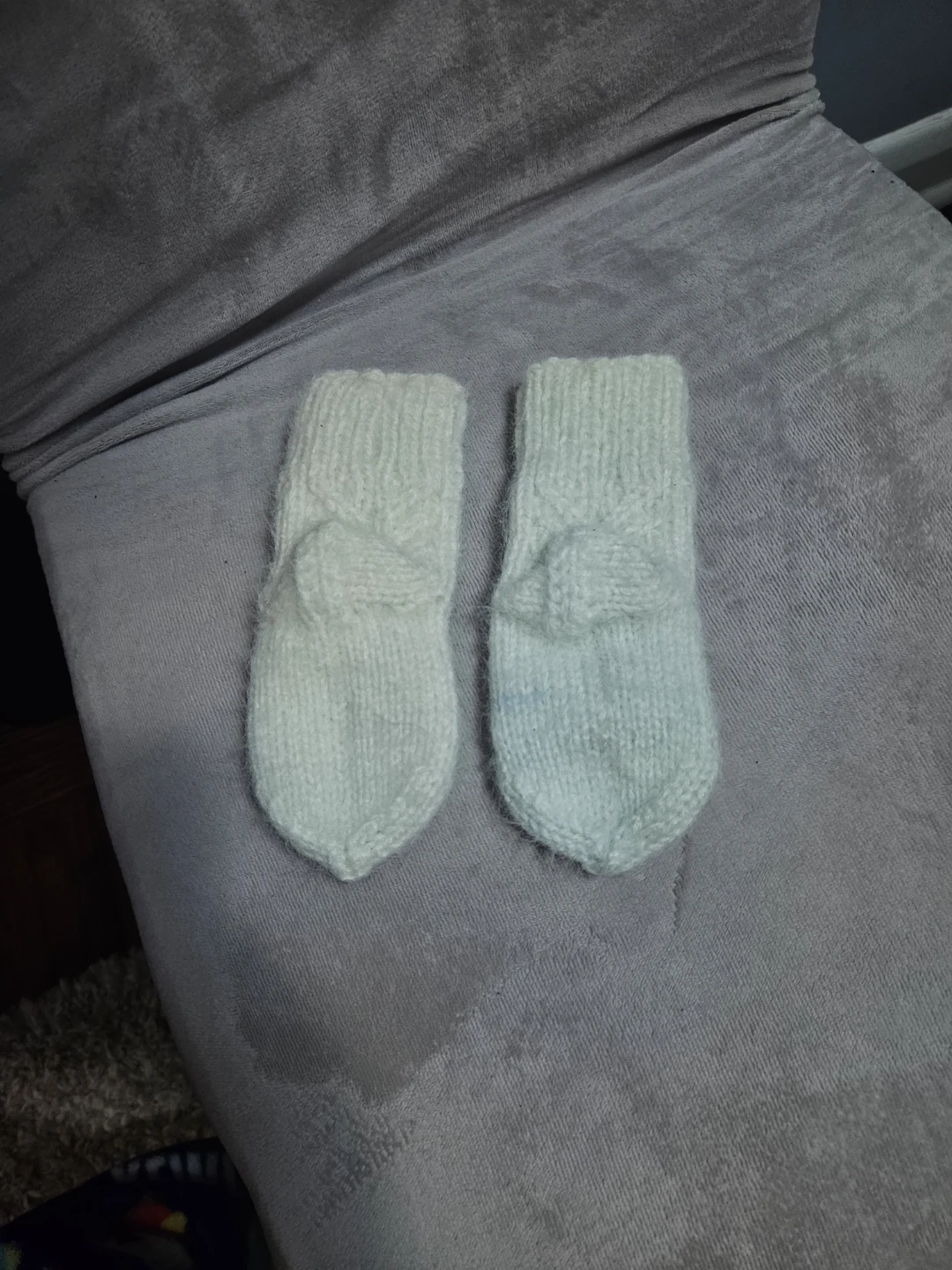 Hand-Knitted Baby socks - photo 2