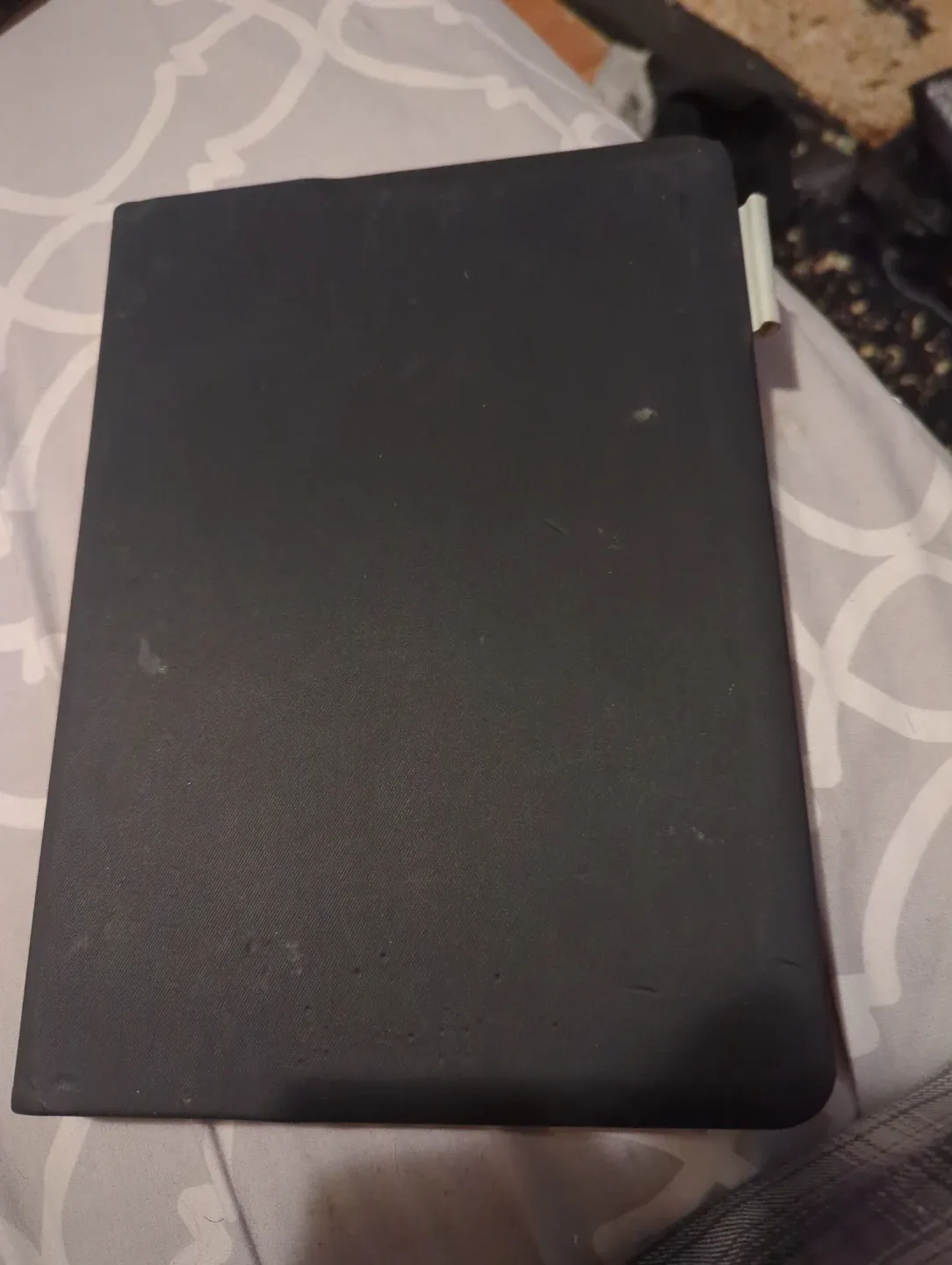 Logitech Keyboard Folio Case image indicator(3)