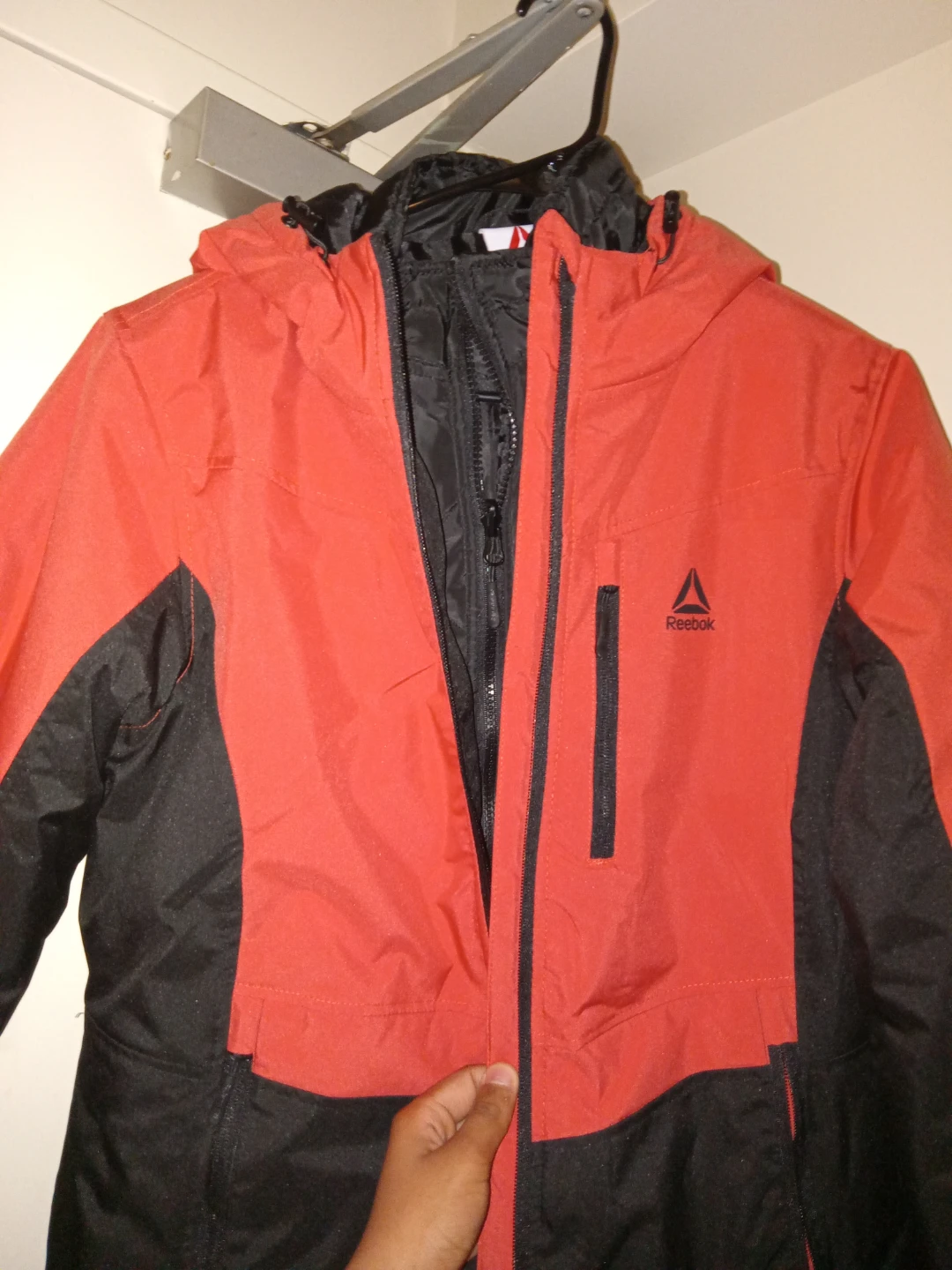 Reebok Red & Black Jacket - Size M - photo 4