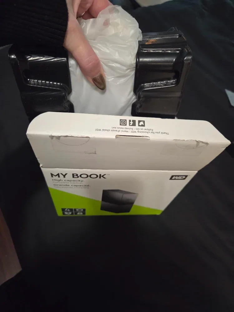 WD My Book 4TB External Hard Drive - Backup image indicator(2)