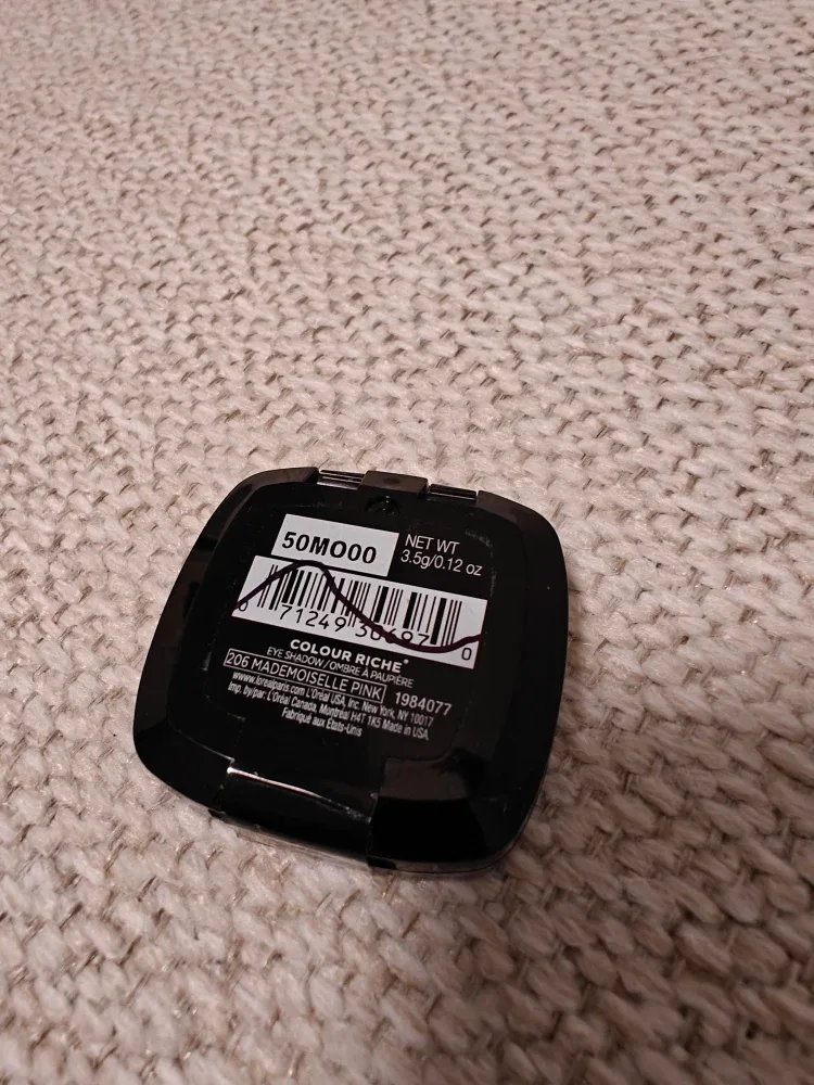 L'Oreal Colour Riche Eye Shadow - Mademoiselle Pink image indicator(2)