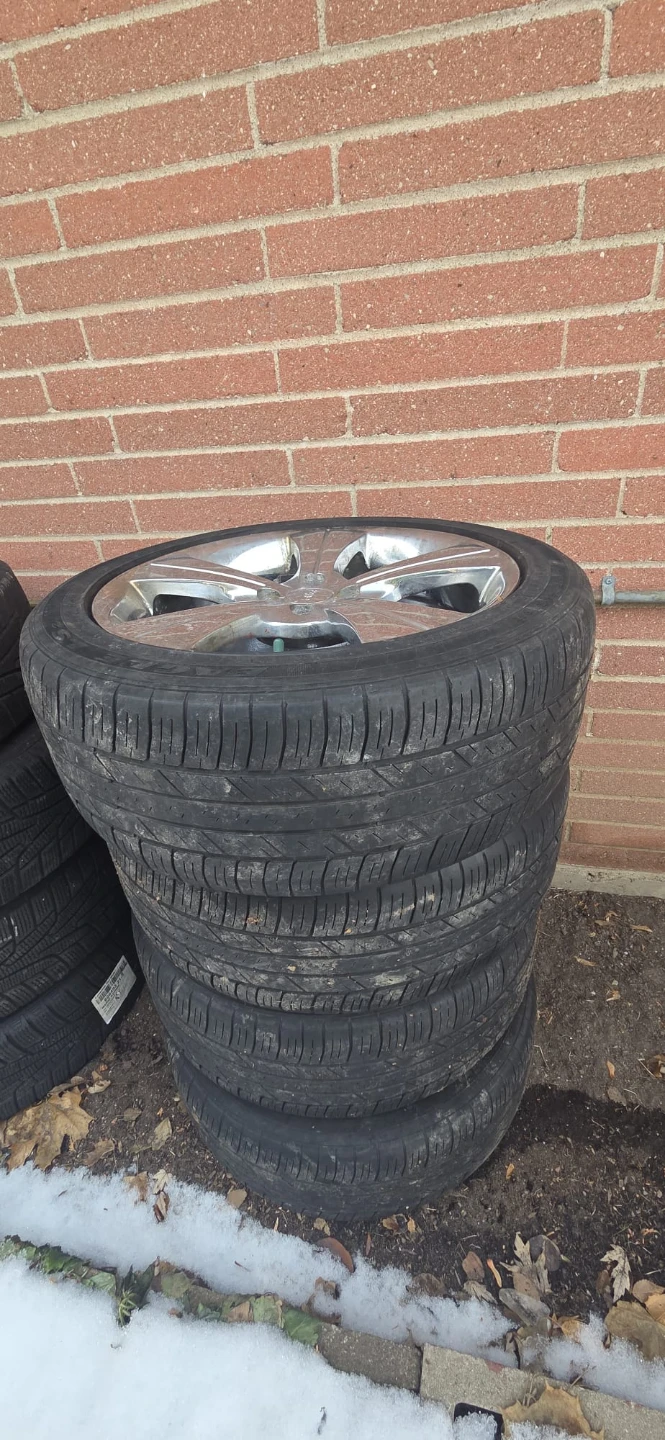 Set of 4 Tires & Rims - photo 2