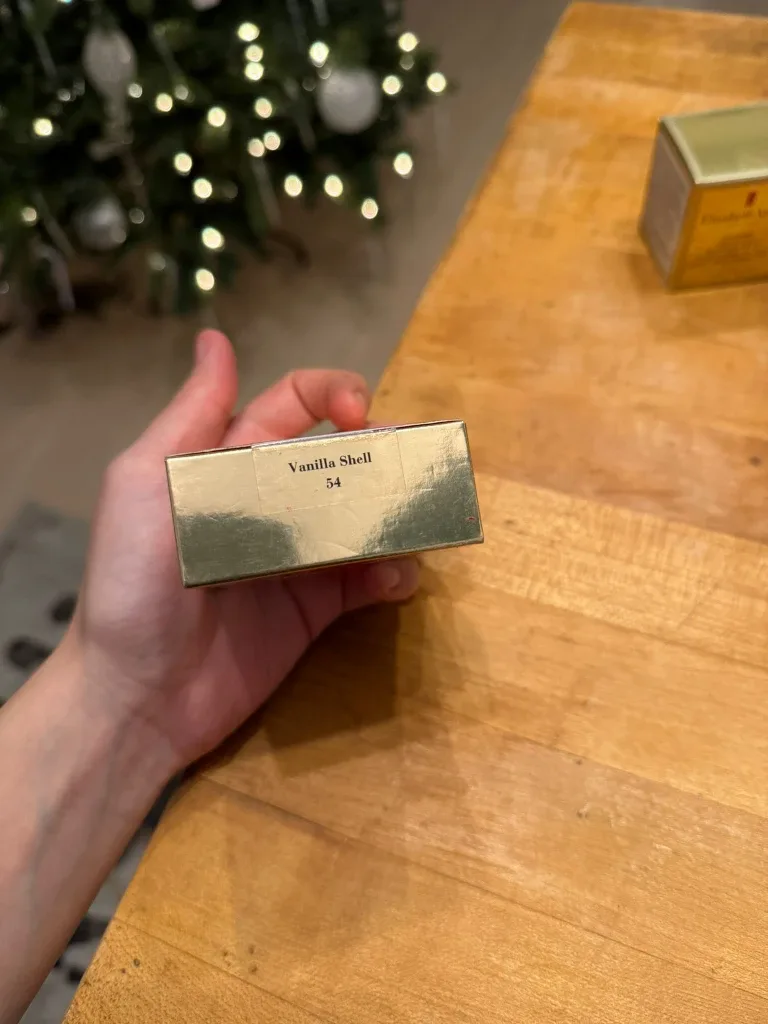 Elizabeth Arden Flawless Finish & Ceramide Lift #cleanout image indicator(2)