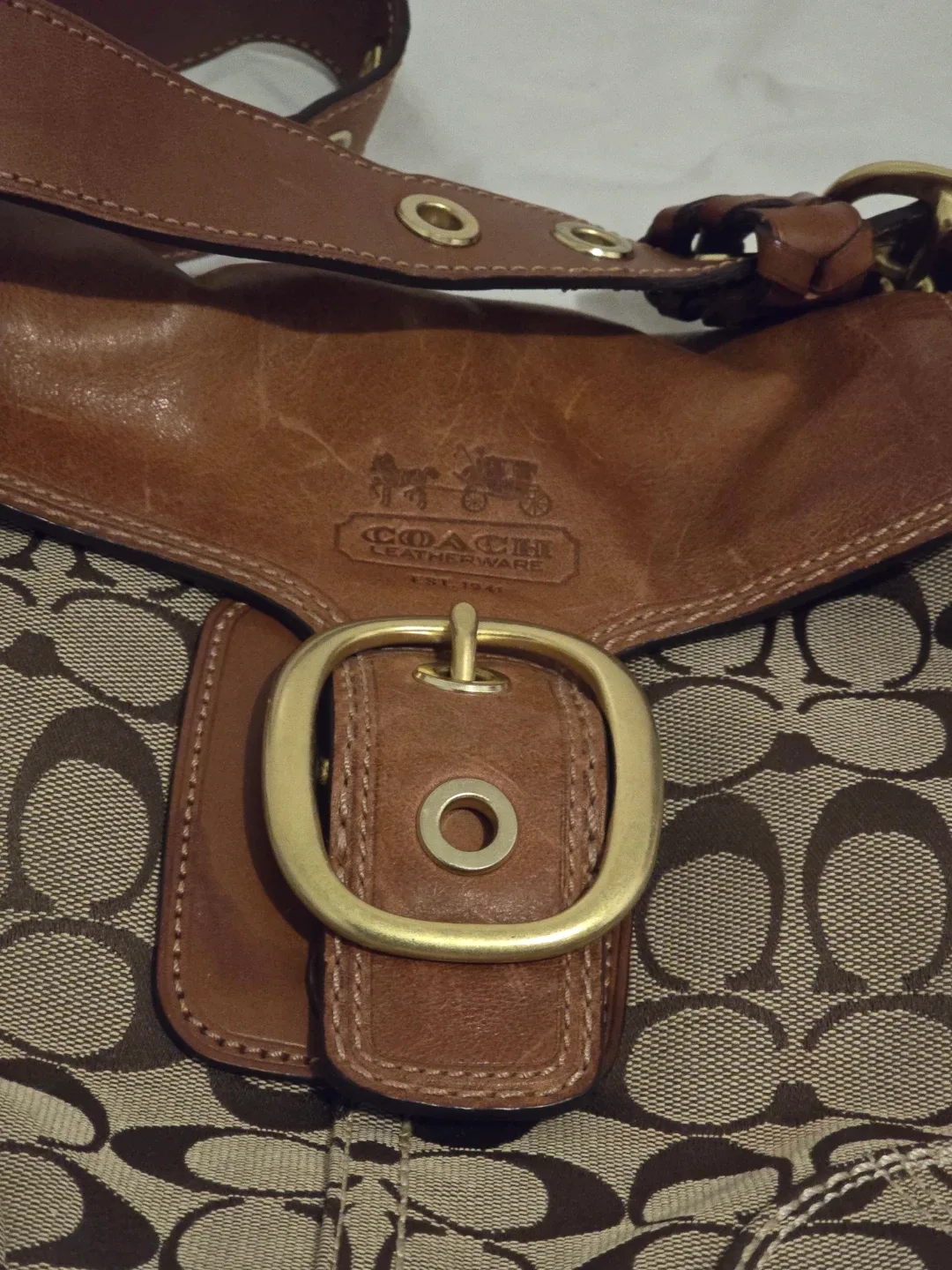 COACH Crossbody Bleecker  Signature Flap Bag image indicator(2)
