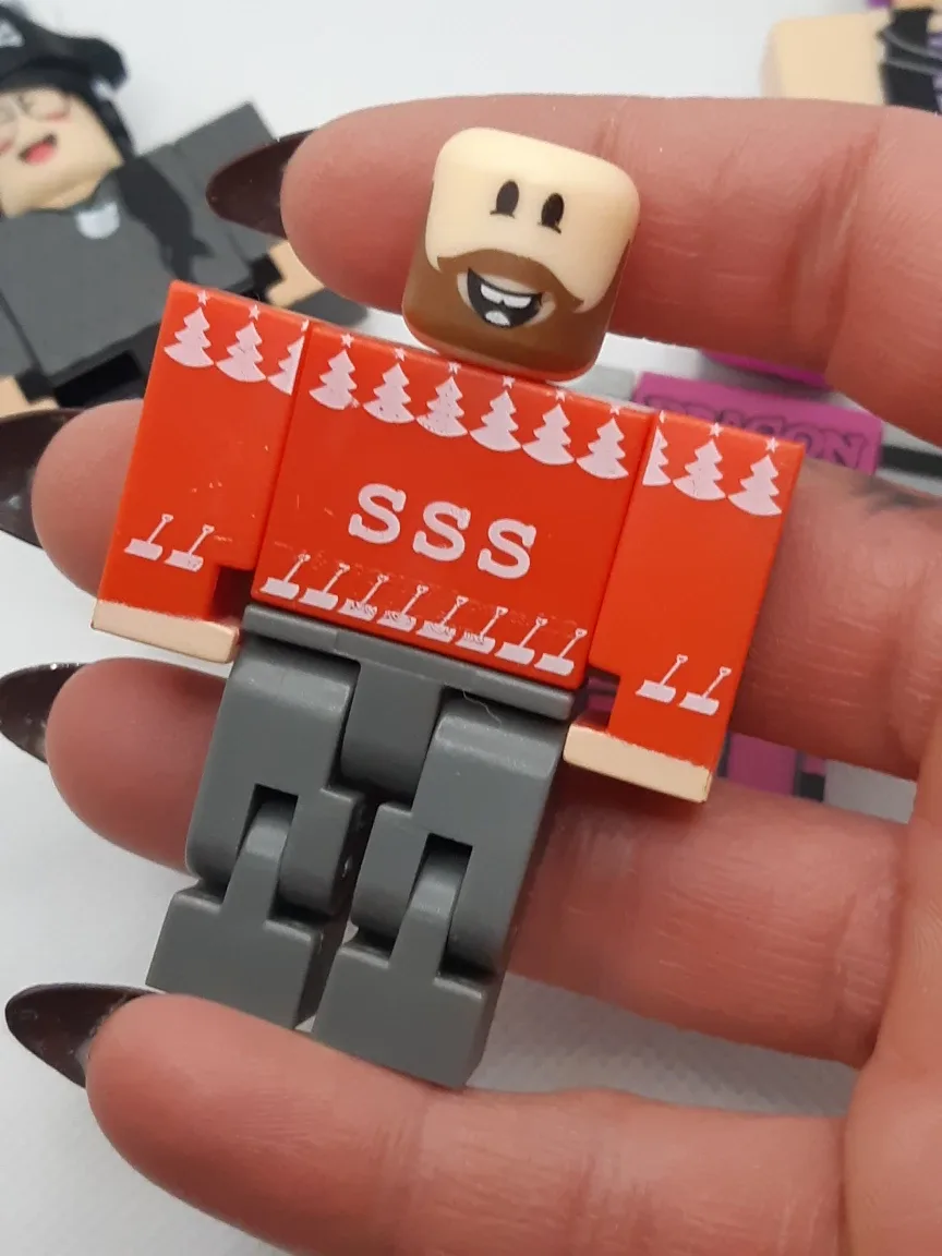 Roblox Action figurine bundle of 5 image indicator(8)