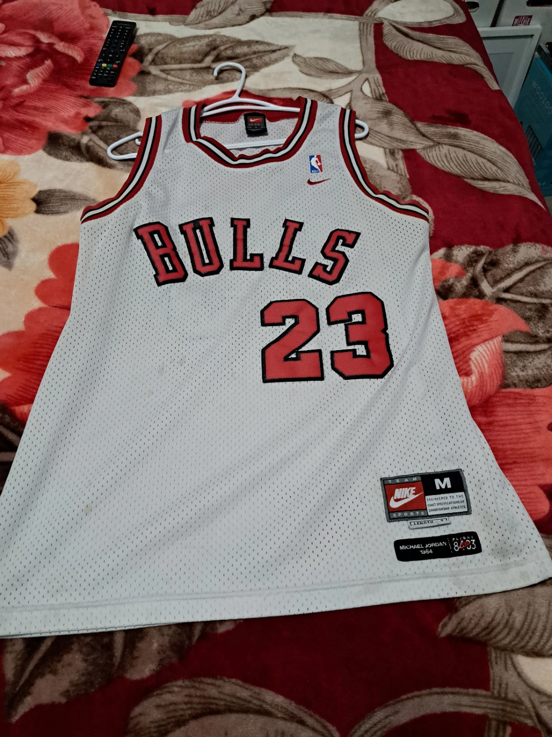 Nike Michael Jordan Bulls Jersey - Size M