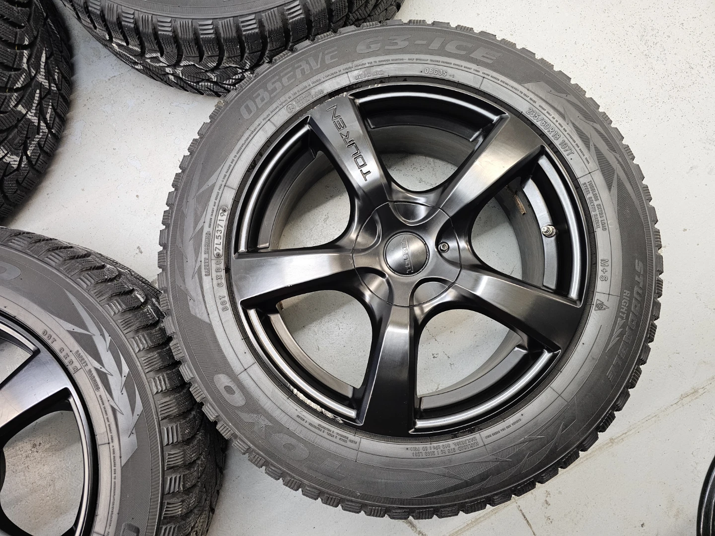 235/60 R18 WINTER TIRES ON ALLOY RIMS 5×120, 5×112 - photo 4