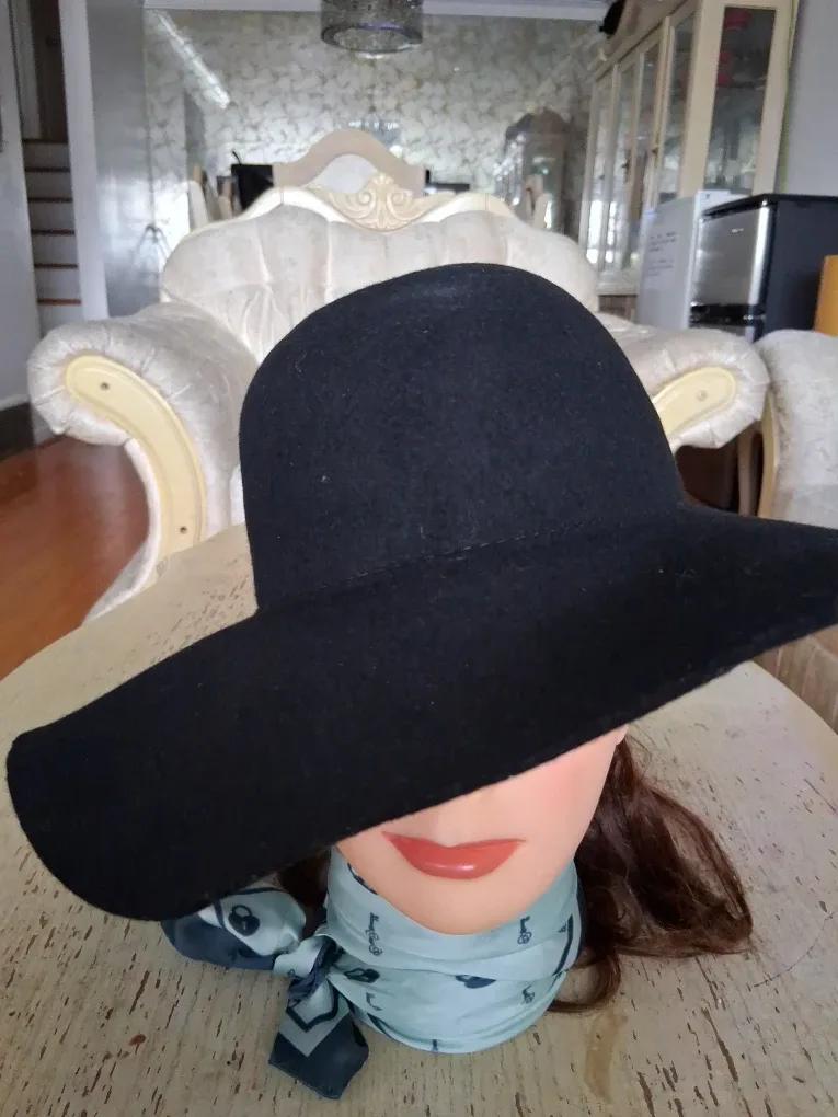 #Cleanout! Diefenthal Black Wool Hat, Size 57cm image indicator(2)
