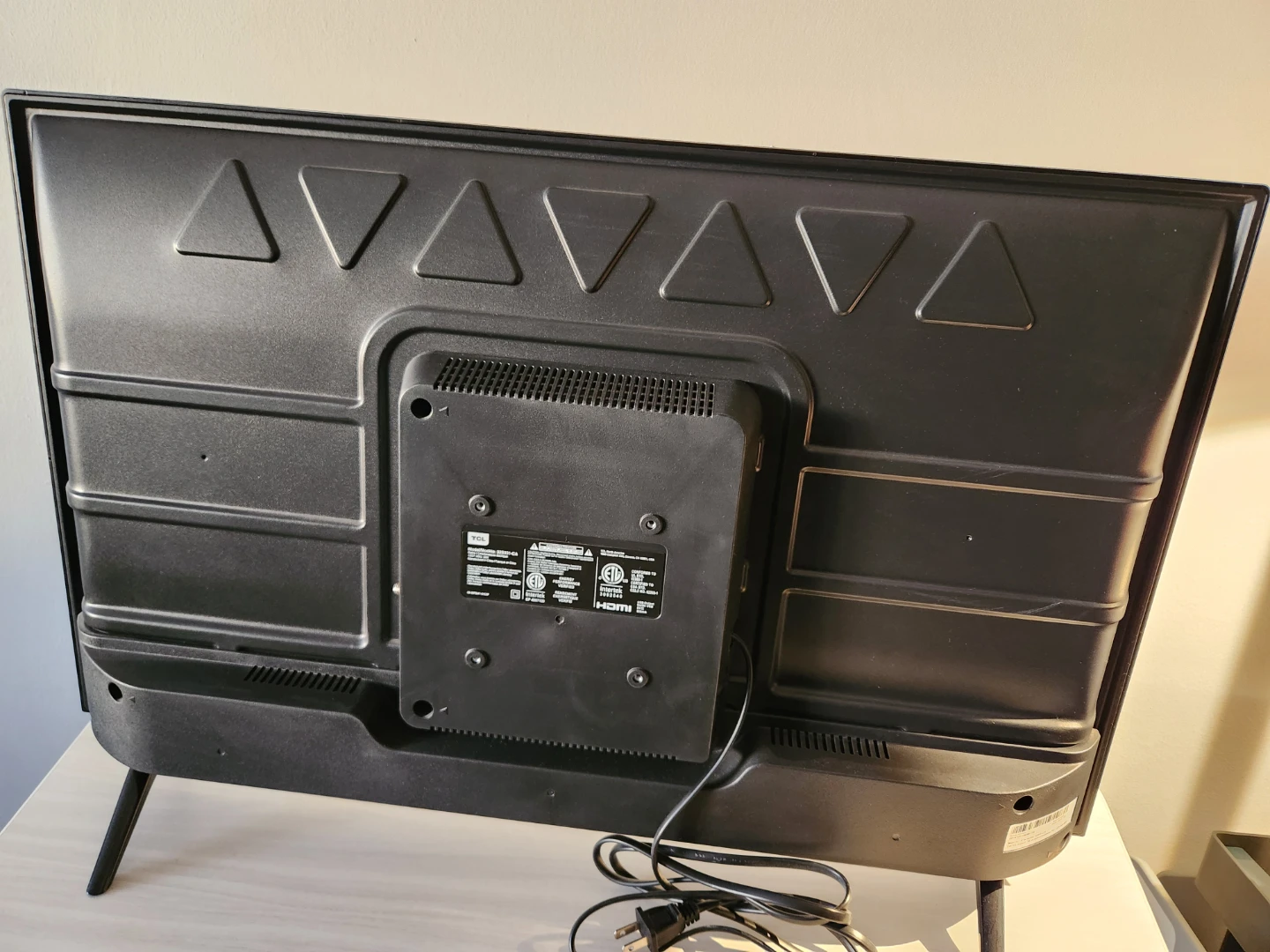 TCL Roku TV - photo 3
