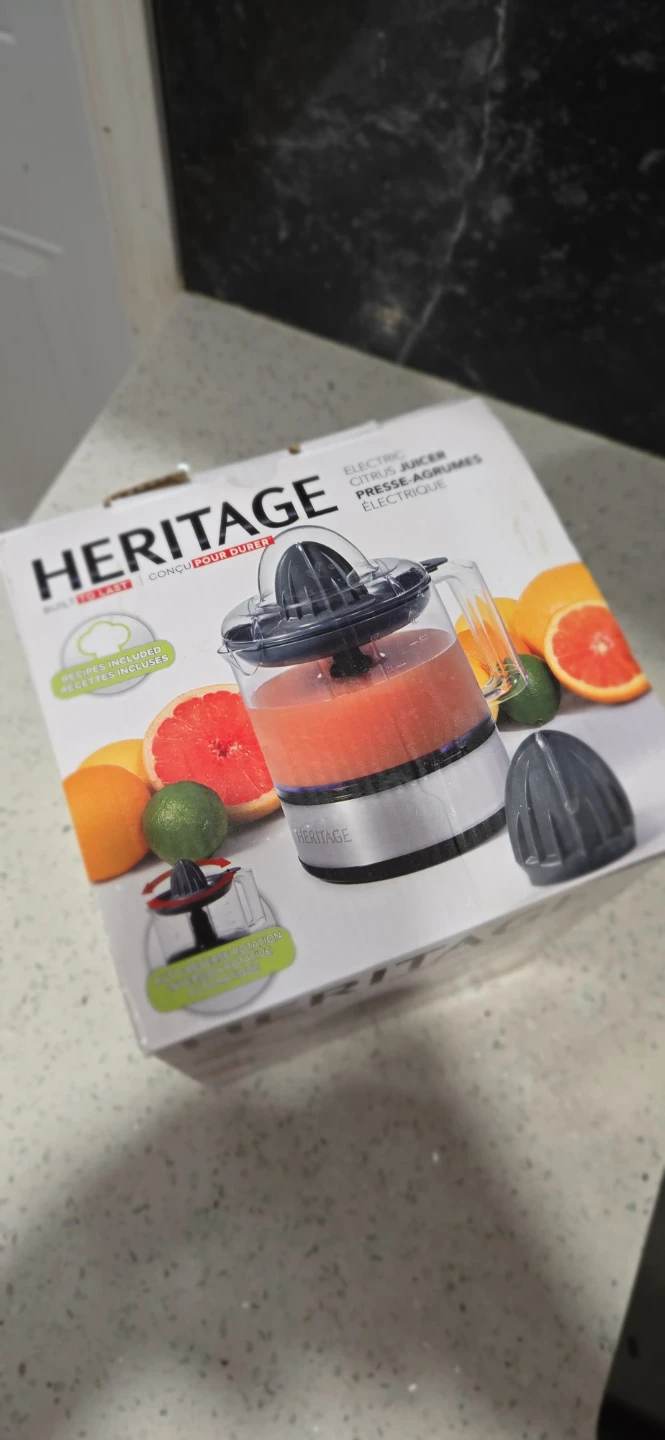 Heritage Electric Citrus Juicer - Like New!