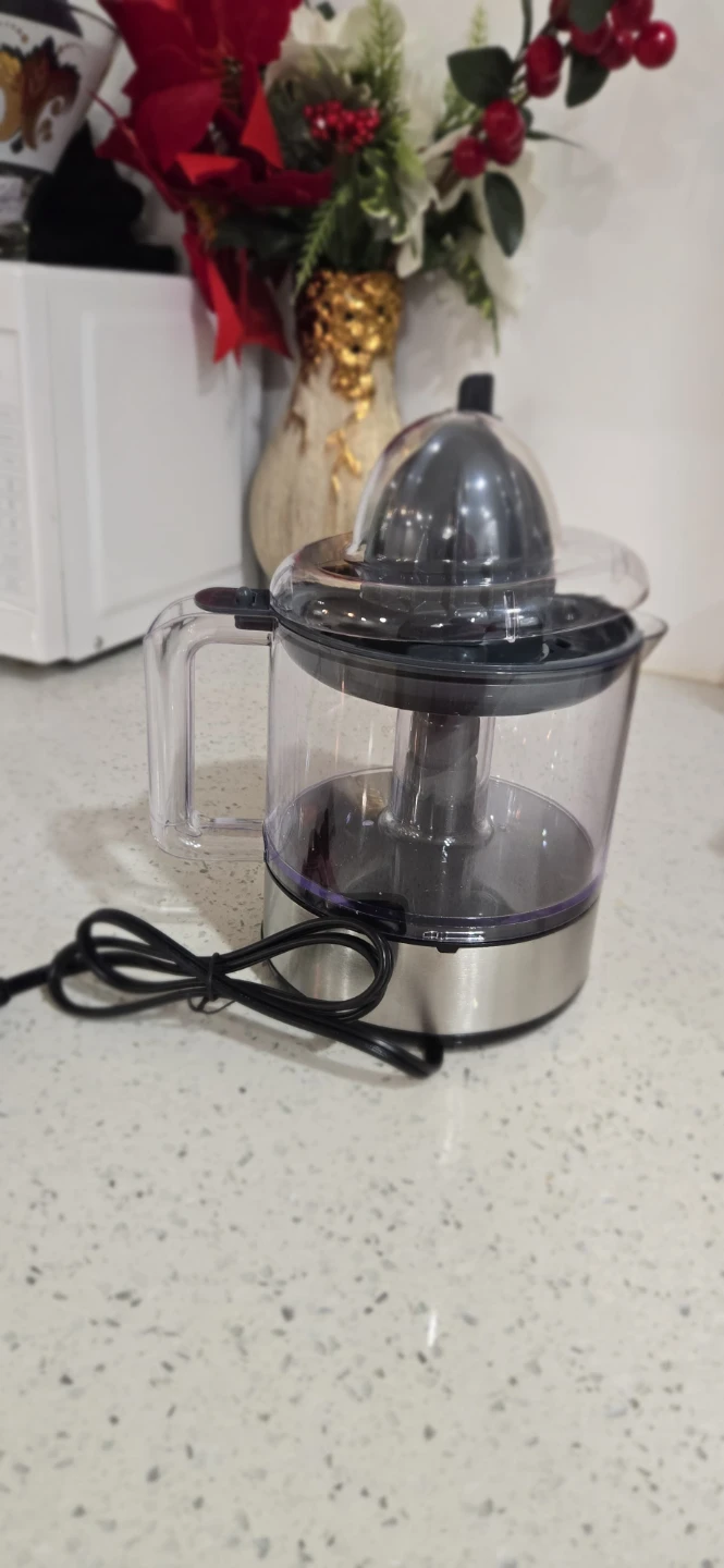 Heritage Electric Citrus Juicer - Like New! - photo 5