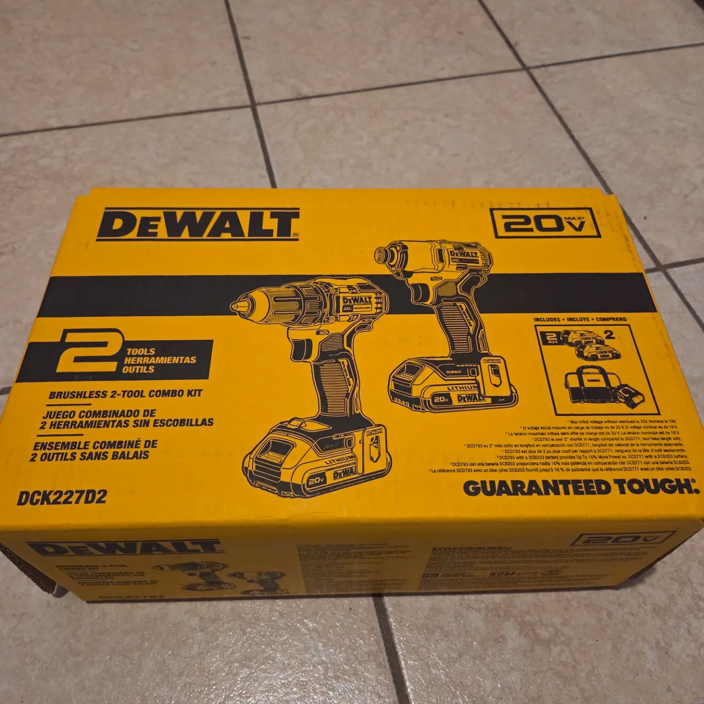 New DeWalt DCK227D2 2-Tool Combo Kit