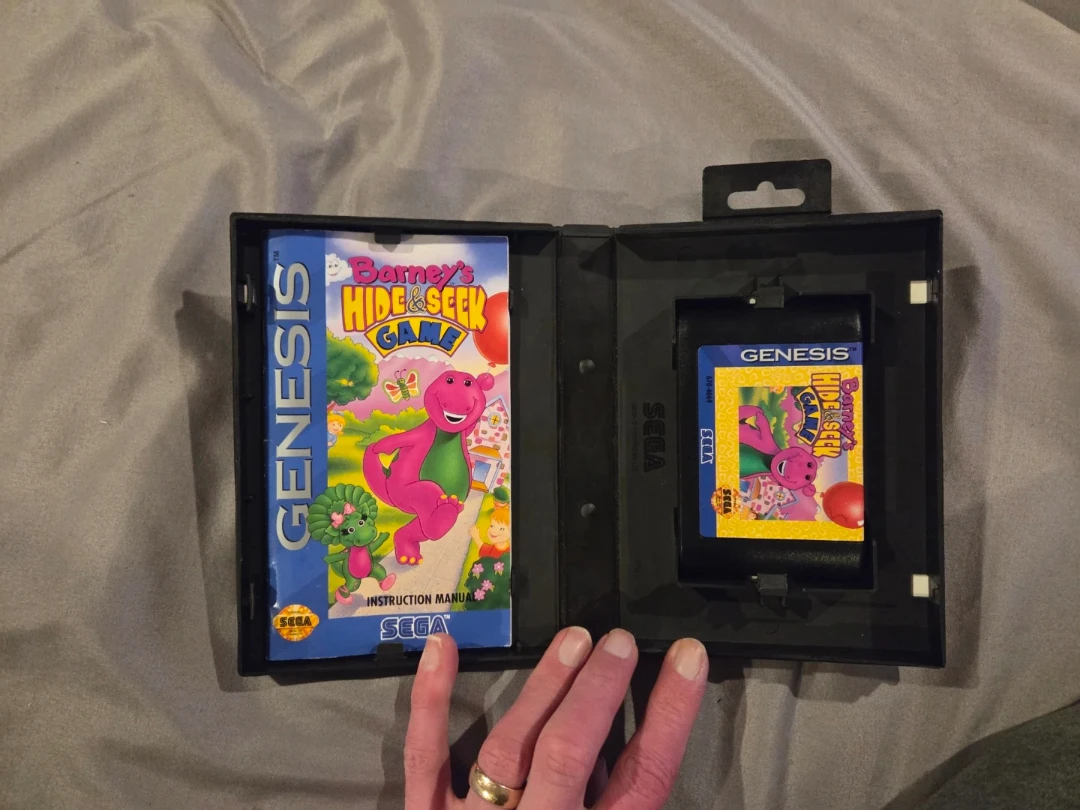 Barney's Hide & Seek Game for Sega Genesis - photo 2