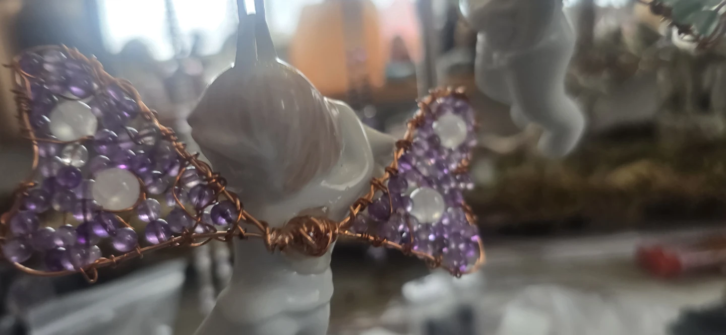 Porcelain Angel Ornament with Beaded Wings - photo 2