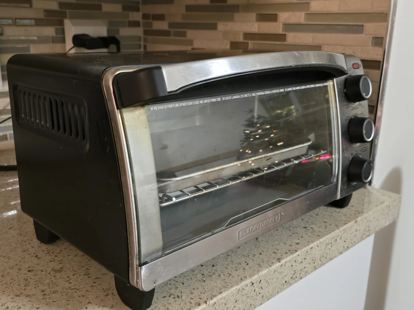 Black+Decker Toaster Oven - photo 2