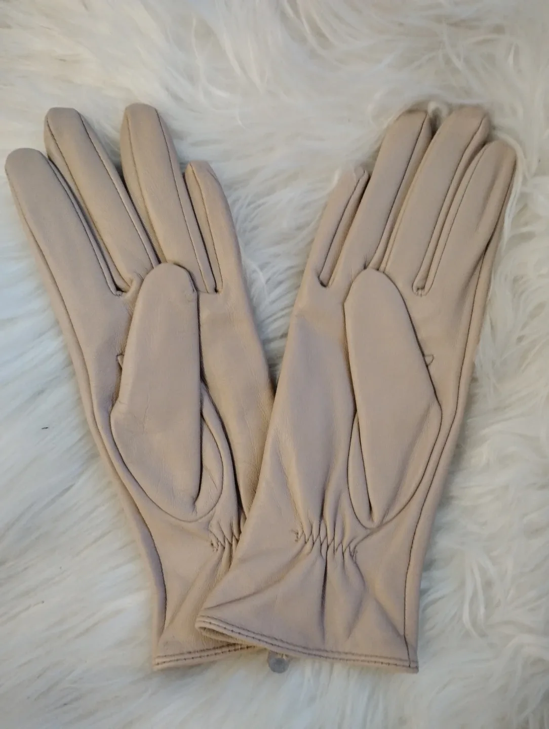 Hudson Bay Ladies Beige Gloves  with Golden Studdin image indicator(3)
