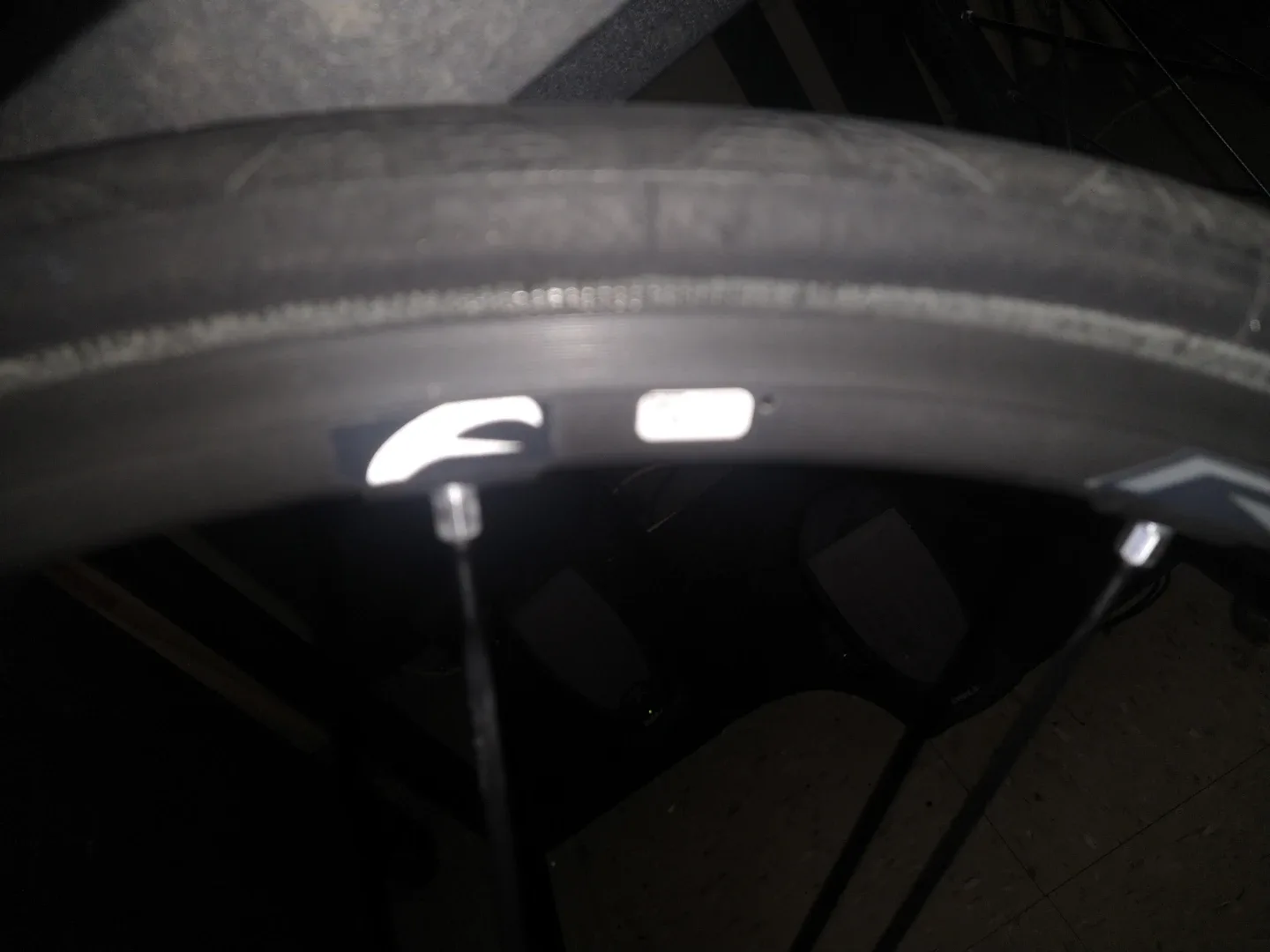 Fulcrum zero nite clincher wheels 700c, with extra image indicator(6)