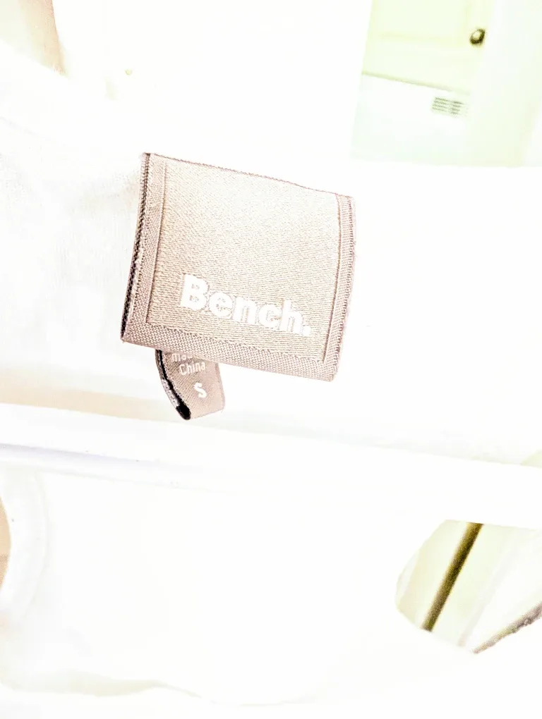 Bench White Tank Top - Size S #Cleanout image indicator(2)