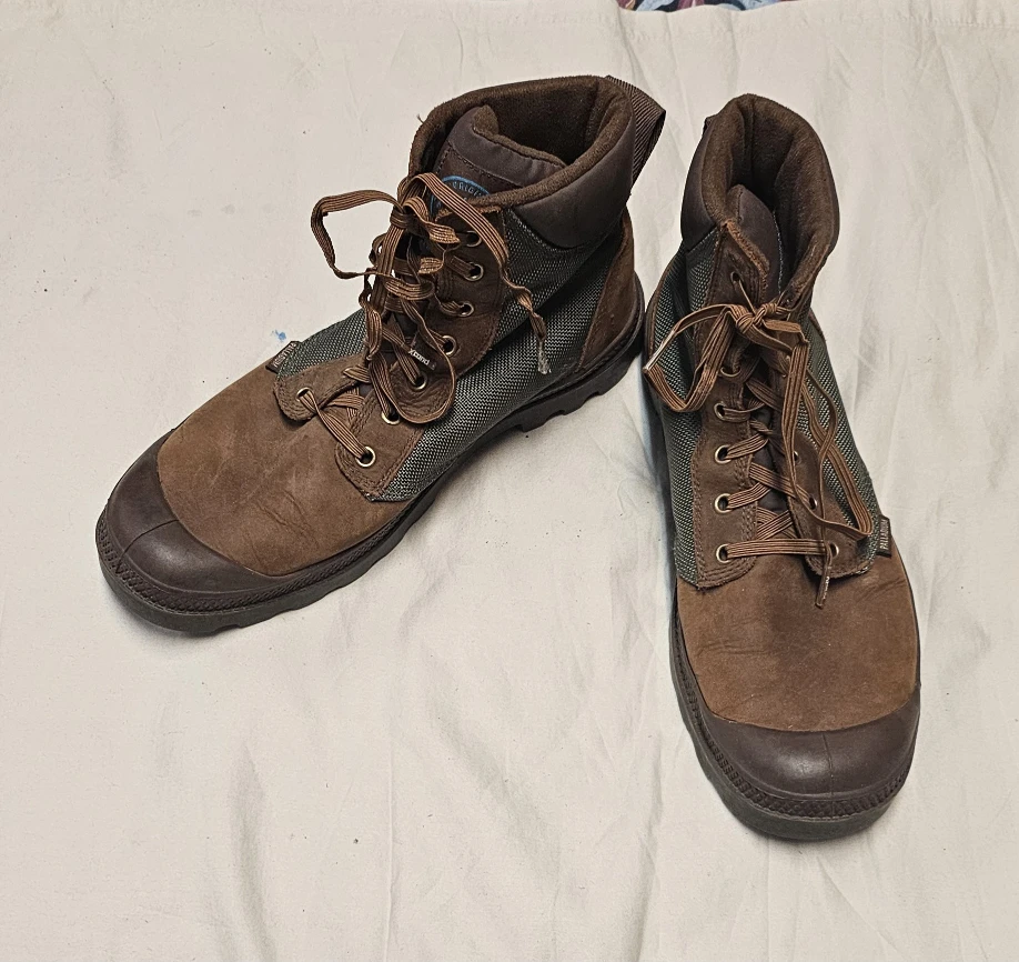 Palladium Waterproof Boots - Size 9.5 - photo 2