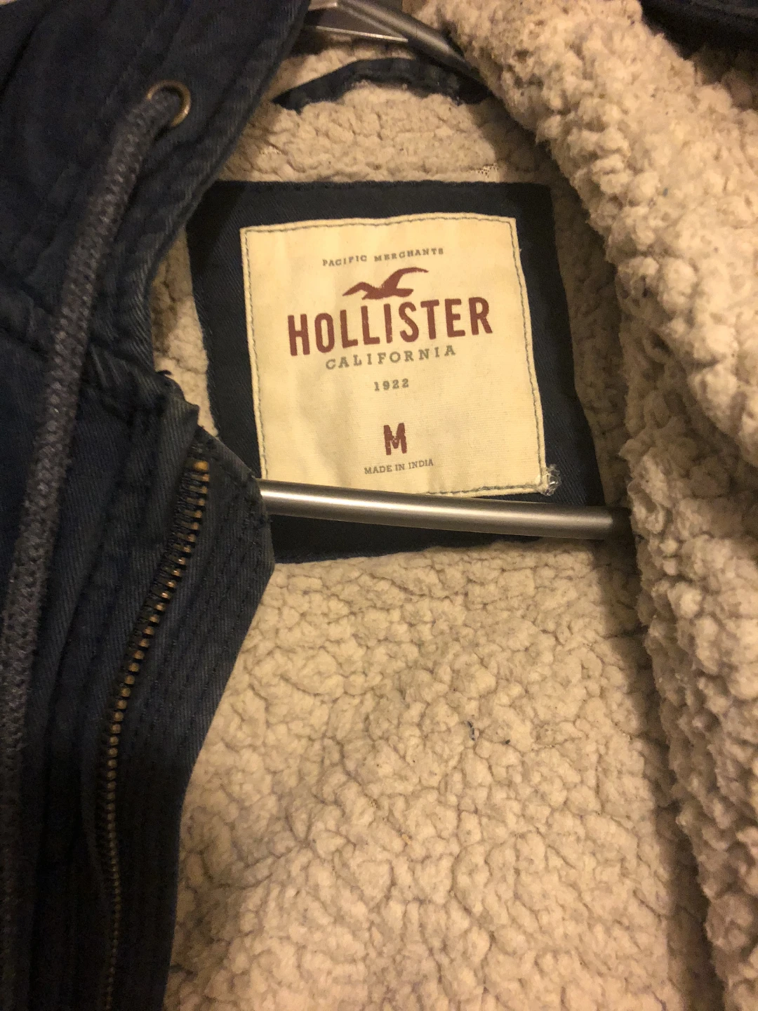 Hollister Sherpa Lined Jacket - Size L - photo 2
