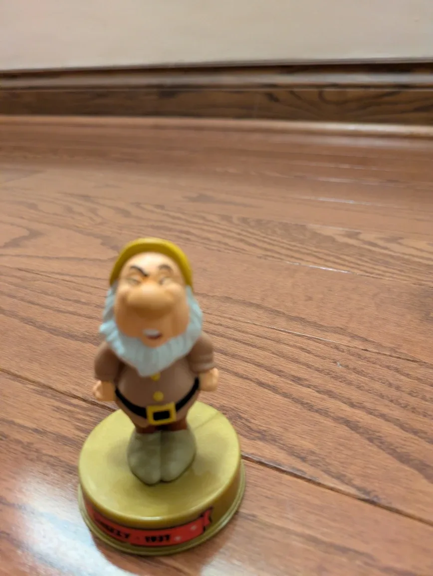 Disney 100 Years of Magic Sneezy Figurine #cleanout