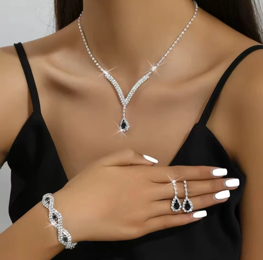 Rhinestone Jewellery Set - Necklace, Bracelet & Earrings - photo 2