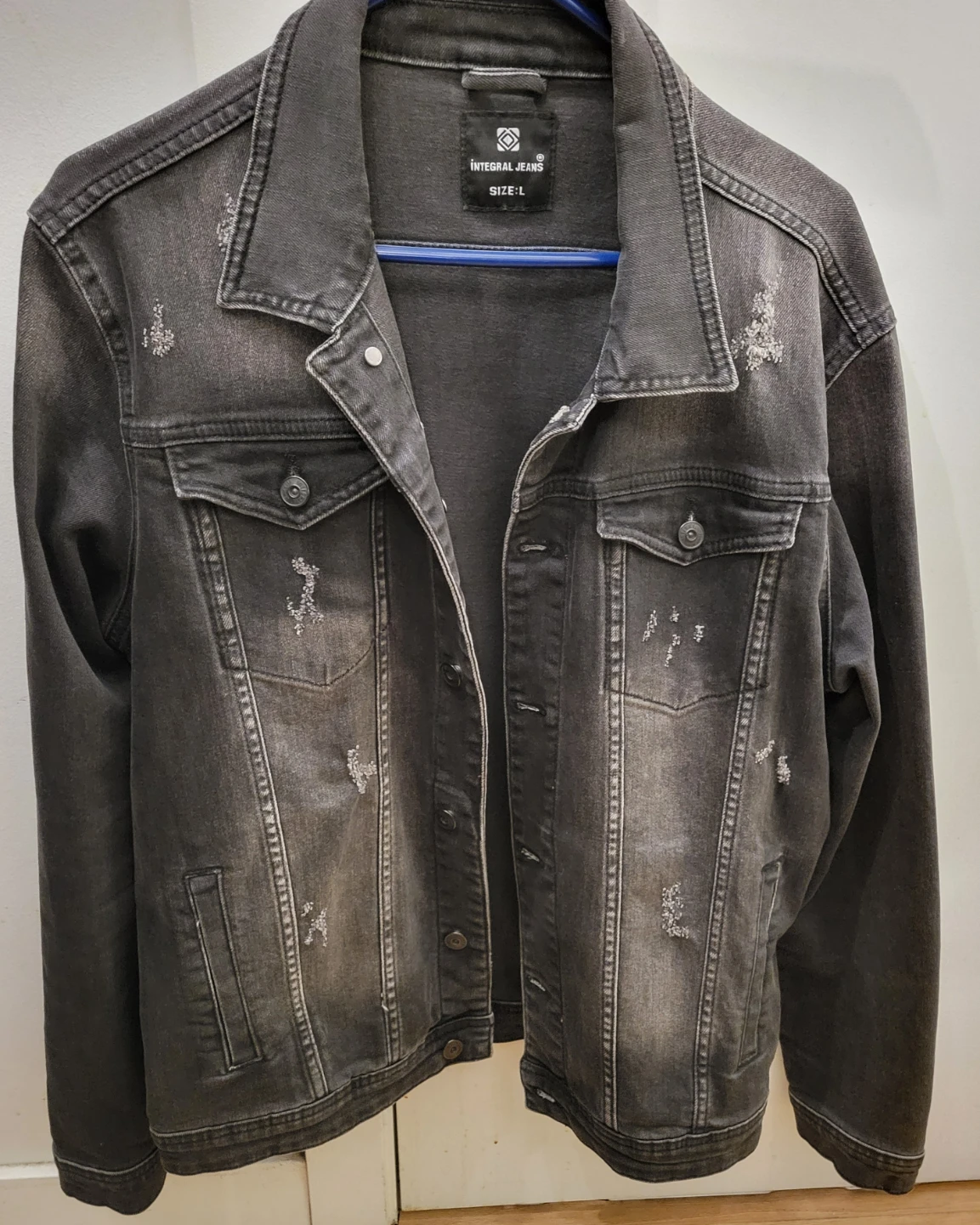 (*Brand new) Men's Large Jean Jacket