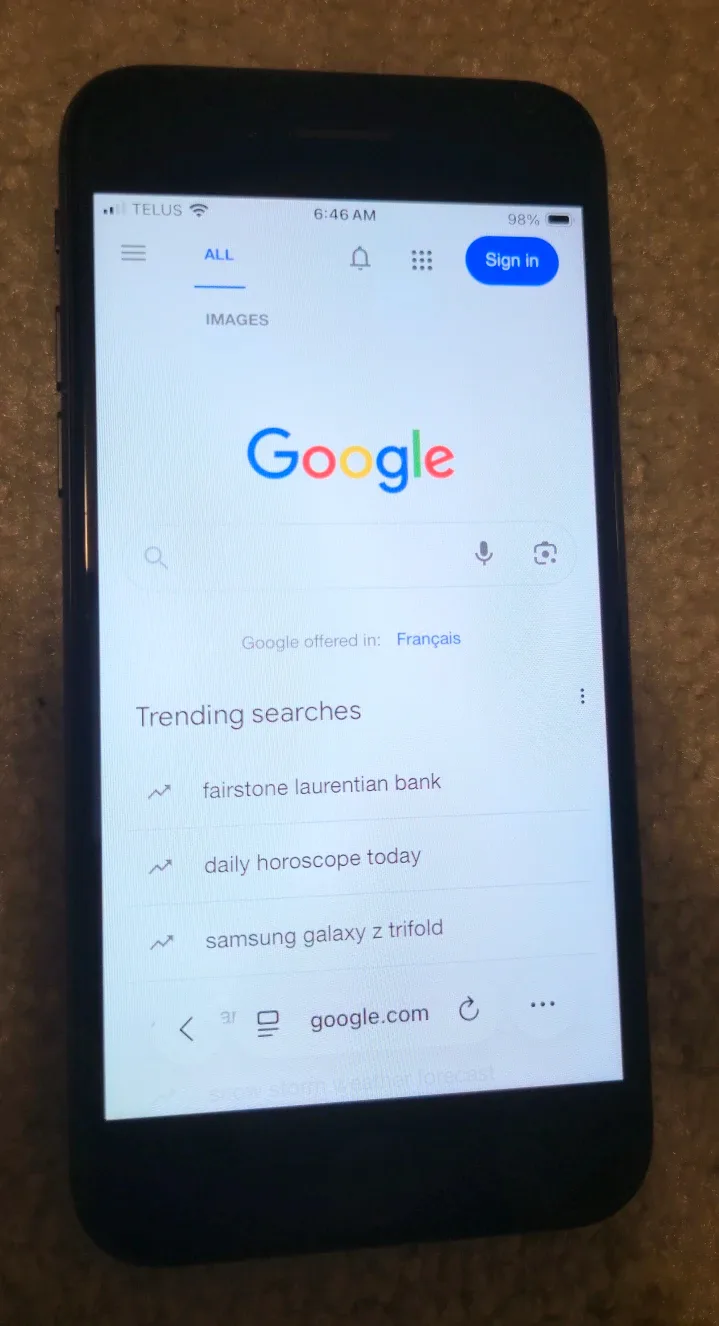 iPhone SE (2nd Gen) 2020 - 64GB