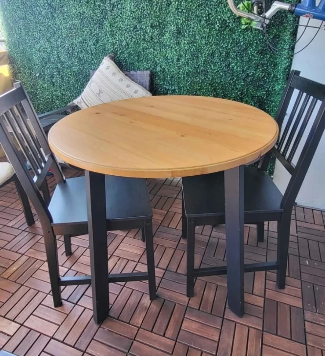 Round Wooden Dining Table