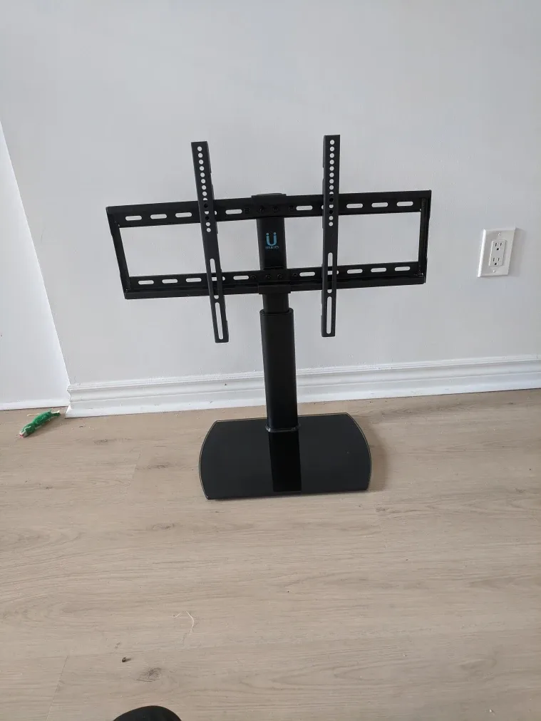 FITUEYES Universal TV Stand