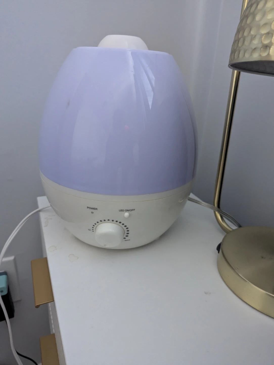 White & Lavender Humidifier