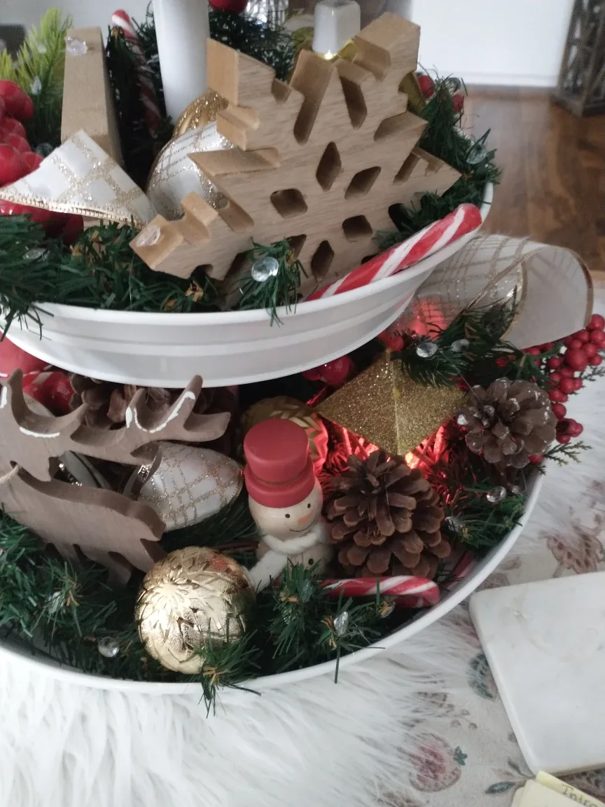 Christmas Themed Tiered Tray Decoration image indicator(4)