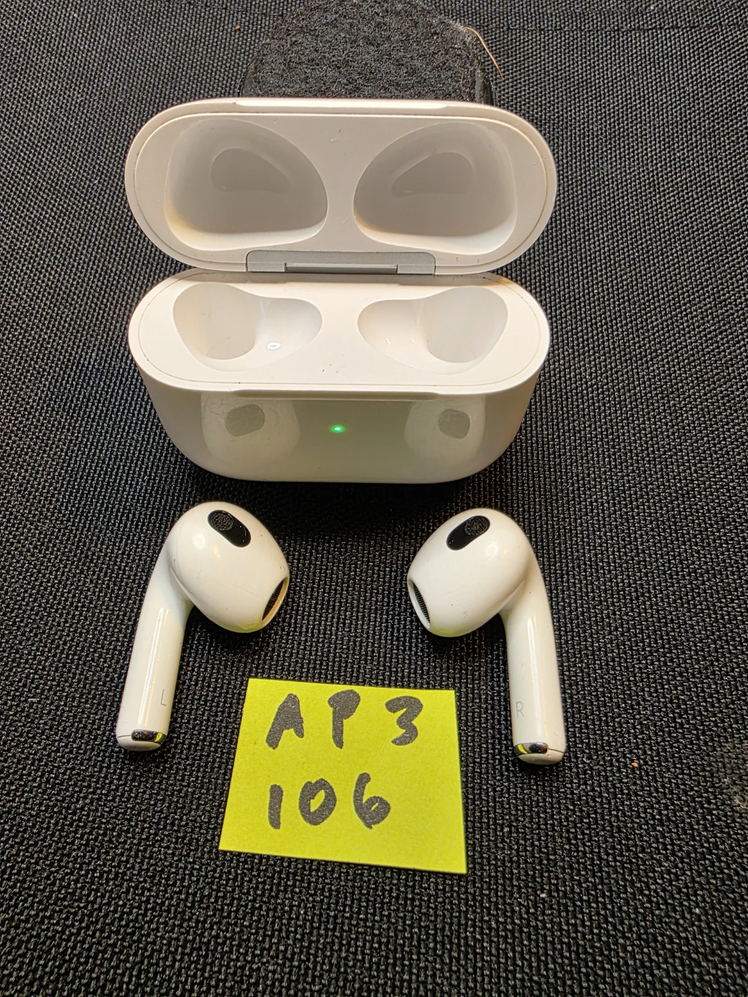 Apple AirPods 3rd Generation