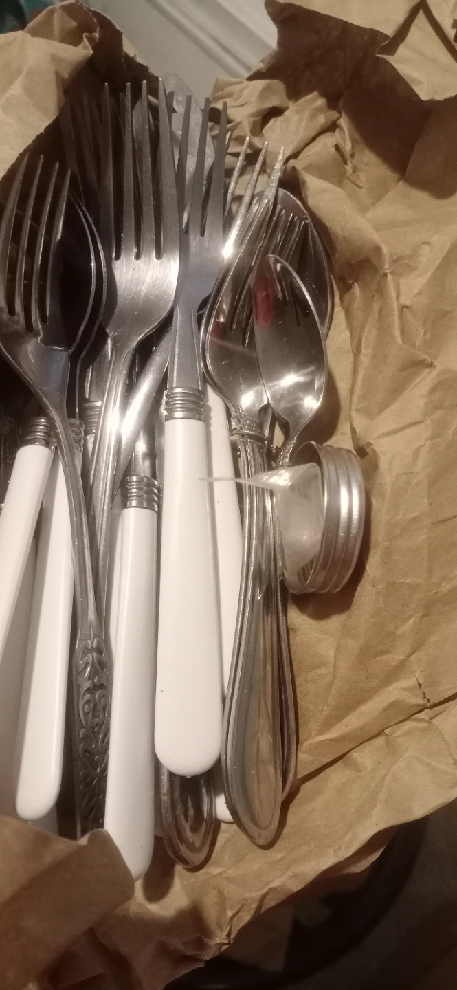 Mixed Silverware Set
