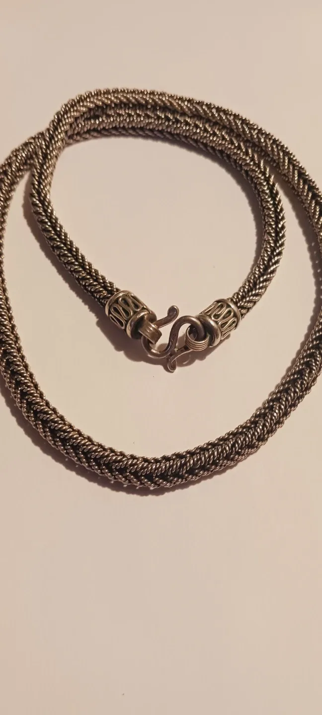 Sterling Silver 925 Very Thick Snake Chain w/Unique Clasp. 19".