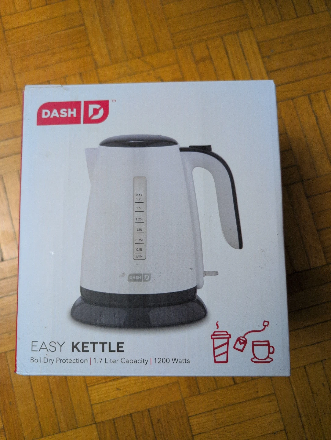 Dash Easy Kettle - 1.7 Liter Capacity