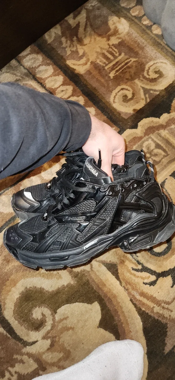 Balenciaga Runner Sneakers - Black image indicator(2)