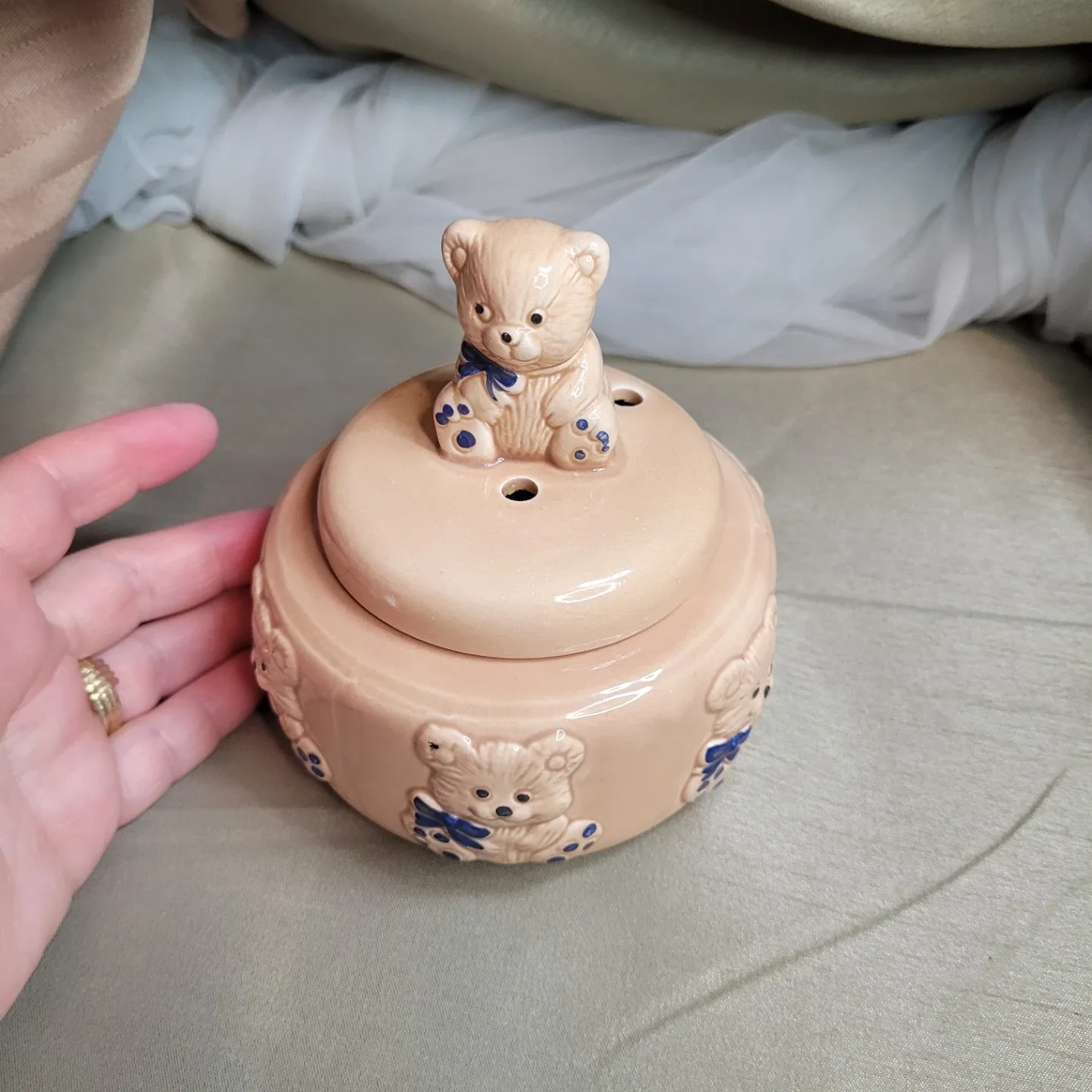 Vintage Ceramic Hand Painted Bear Trinket Box- Jewelry -Incense- image indicator(9)