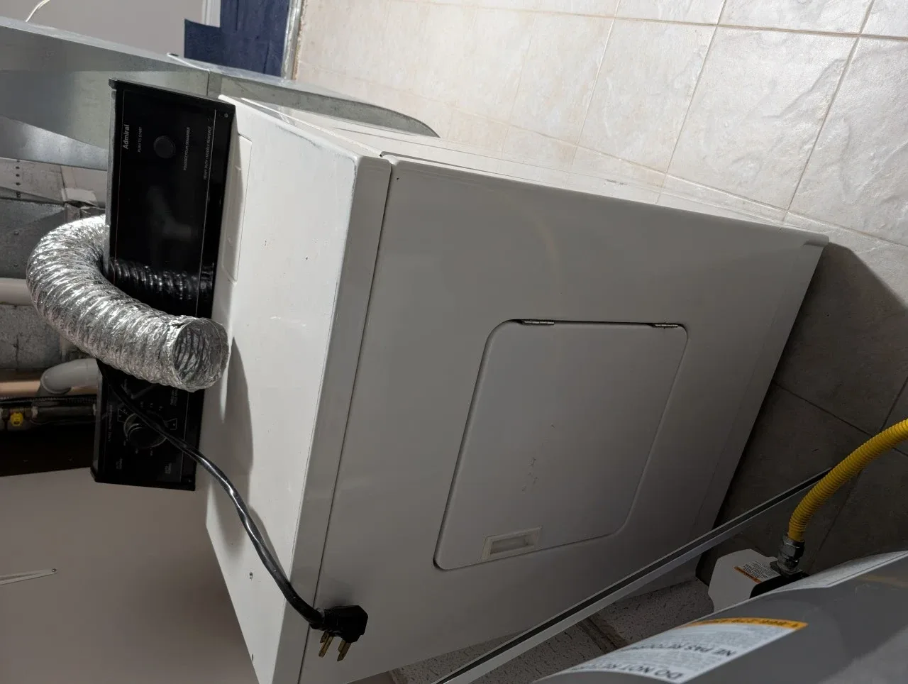 Admiral Washing Machine and Dryer Set image indicator(8)