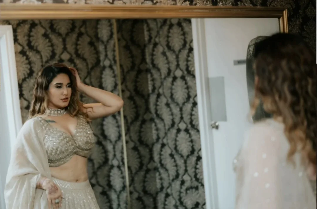 Designer Lehnga BLACK FRIDAY SALE