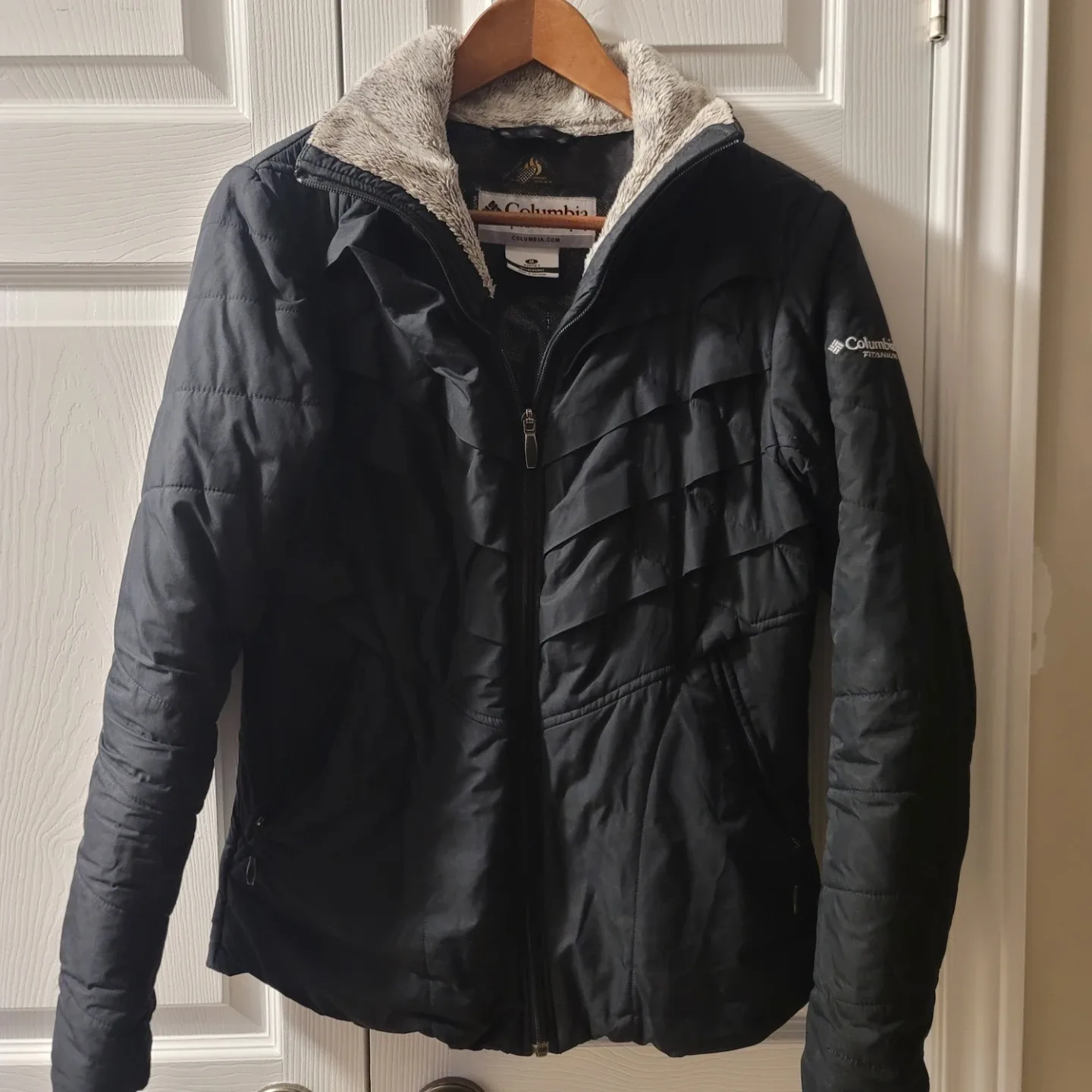 Columbia Titanium Black Winter Jacket