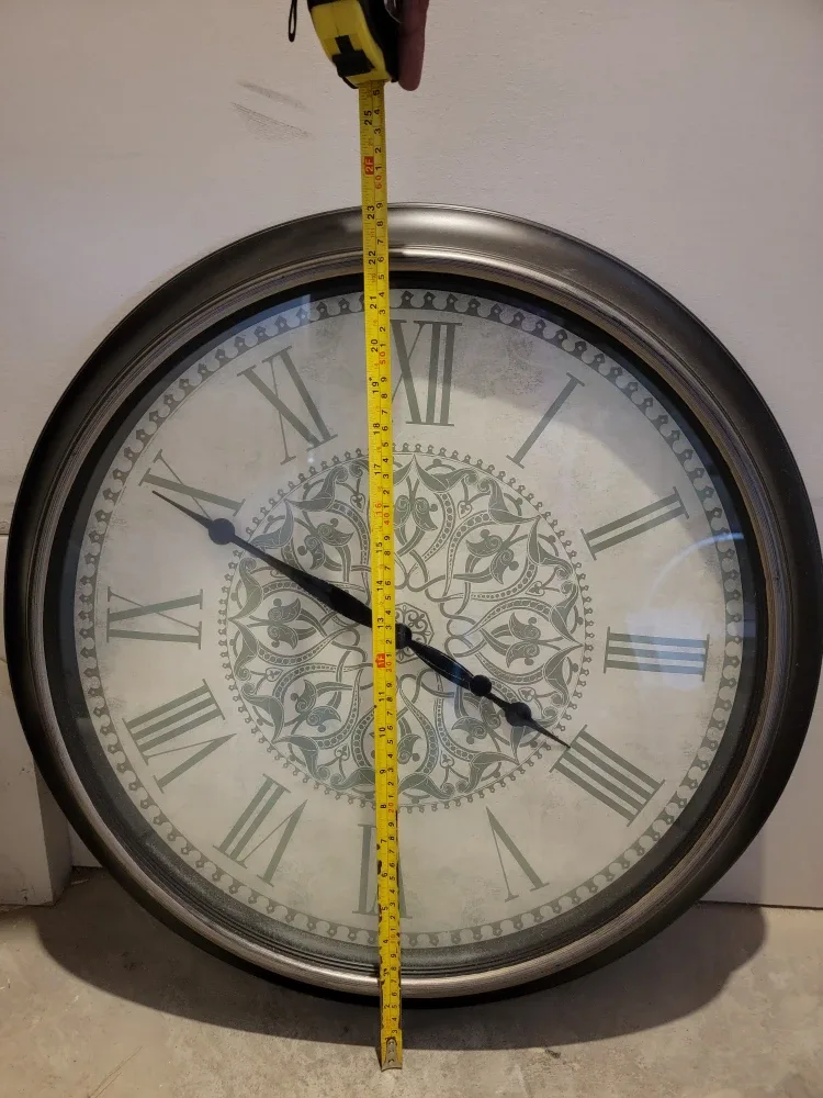Large Decorative Wall Clock image indicator(3)