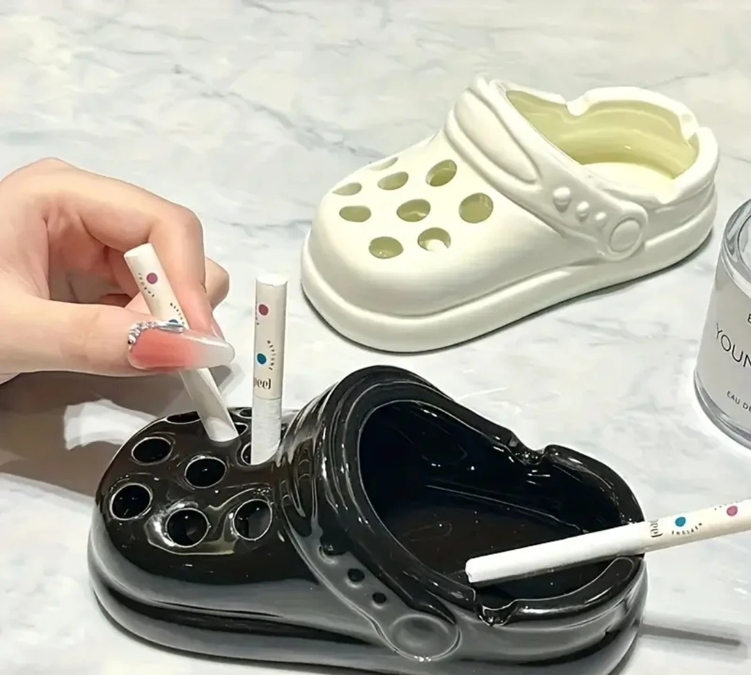 Crocs-Style Ashtray