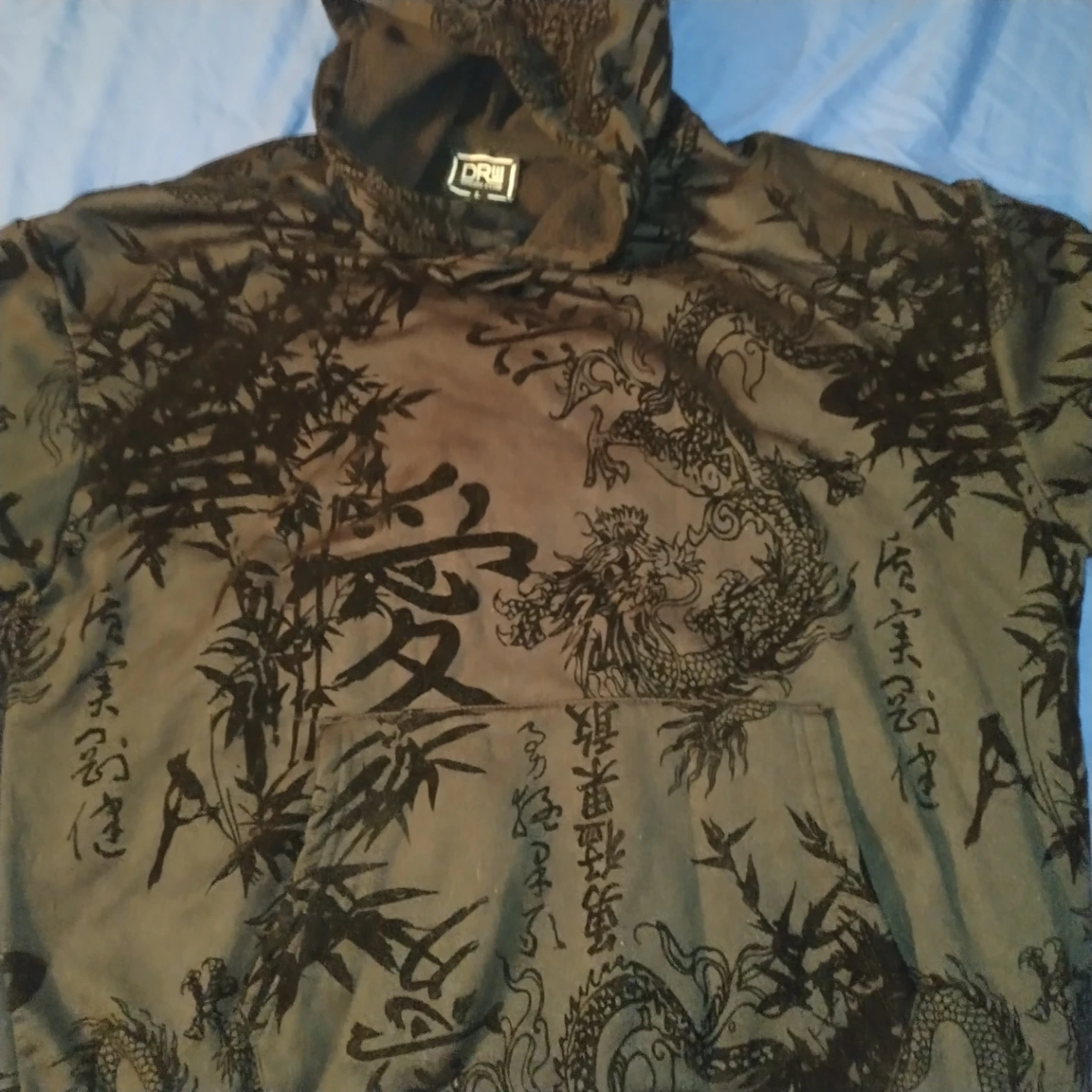 DRIII Social Club Dragon Print Hoodie - Size L - photo 2