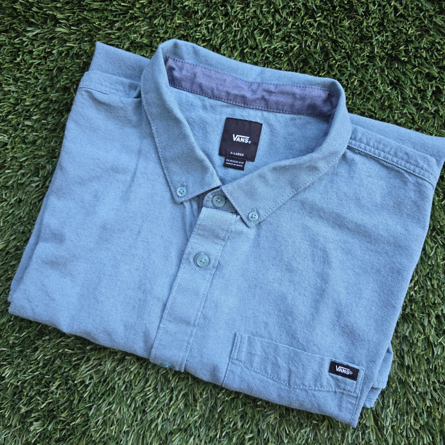 Vans Classic Fit Button-Up Shirt - X-Large