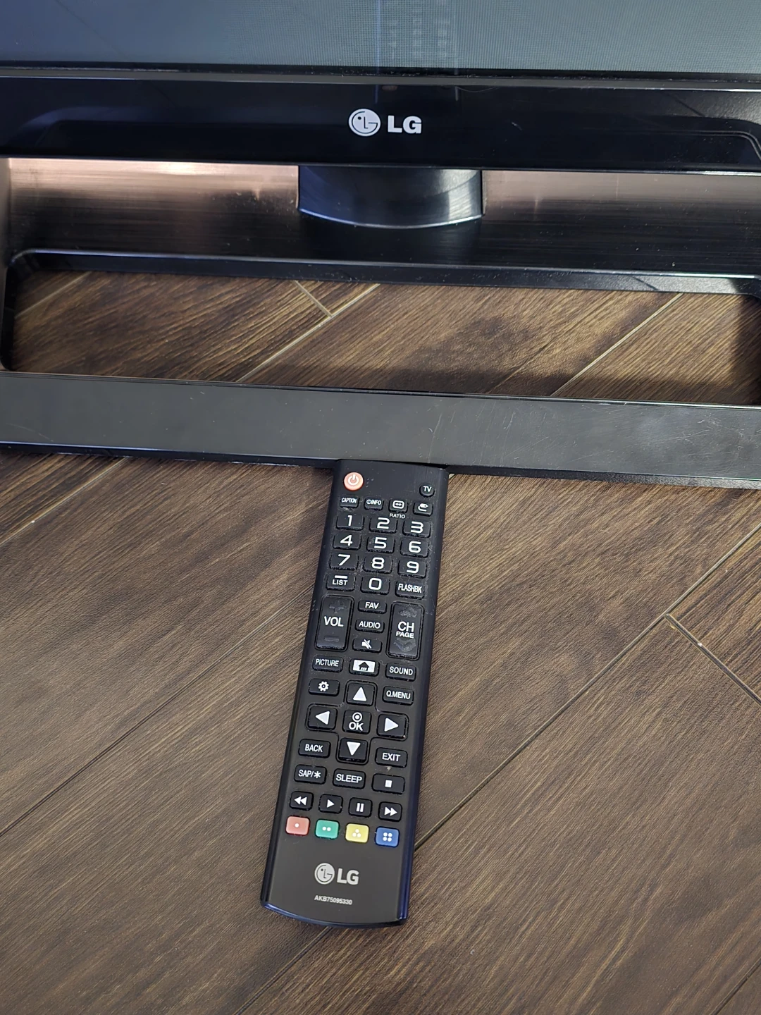 LG 42PA4500 42" Plasma TV - photo 5